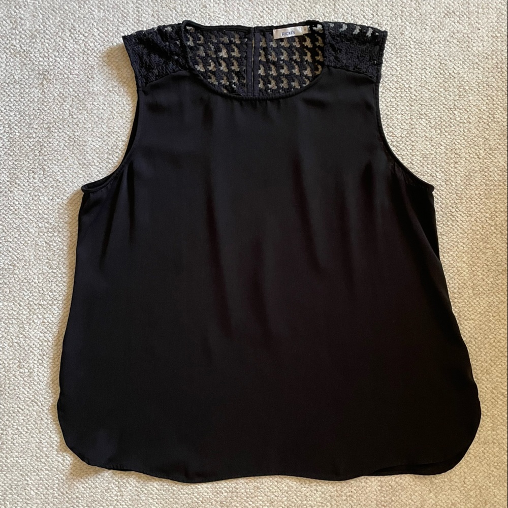 Ricki's Black Sleeveless Top